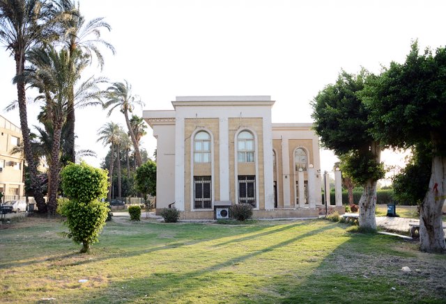 مبانى الكلية